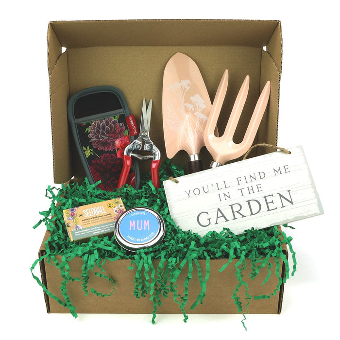 Gardening Gifts Co. Gift Hampers - Mum's Meadow Gardening Hamper