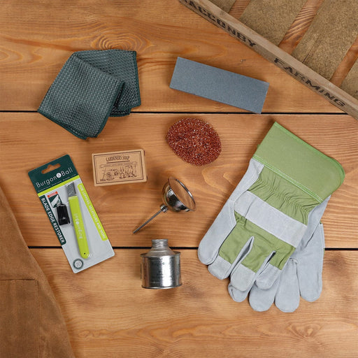 Gardening Gifts Co. Gift Hampers - The Essential Tool Maintenance Gift Hamper